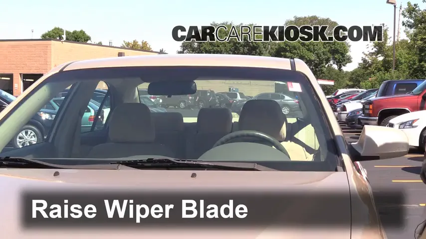 2007 Kia Optima EX 2.4L 4 Cyl. Windshield Wiper Blade (Front)